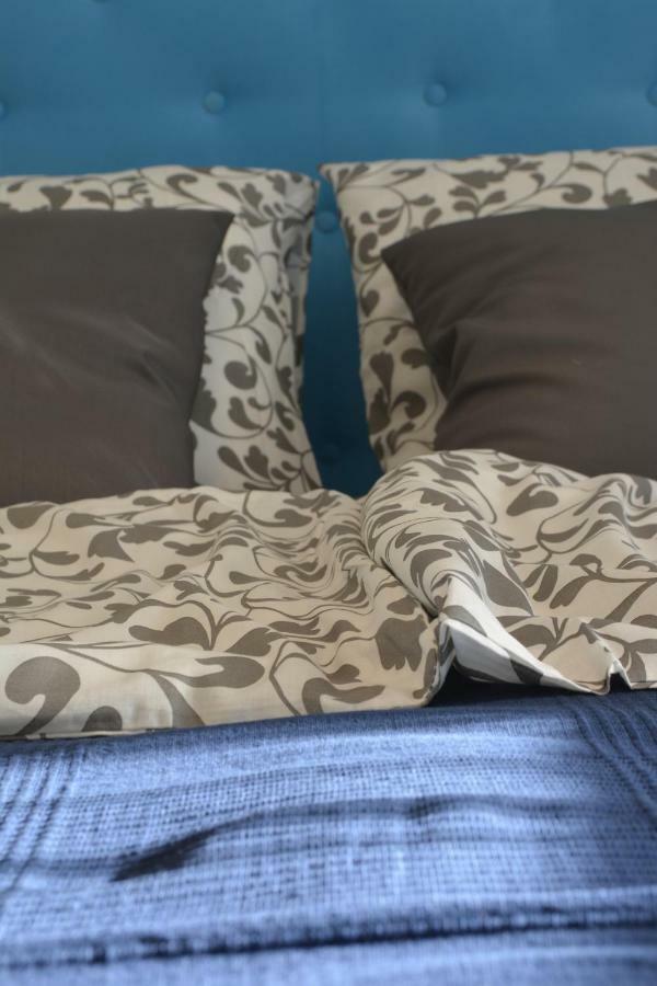 Marina Park Apartment 斯维诺乌伊希切 外观 照片