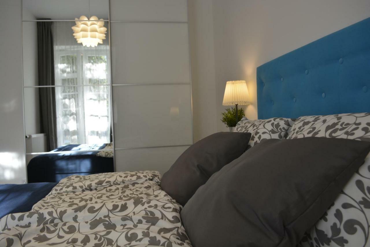 Marina Park Apartment 斯维诺乌伊希切 外观 照片