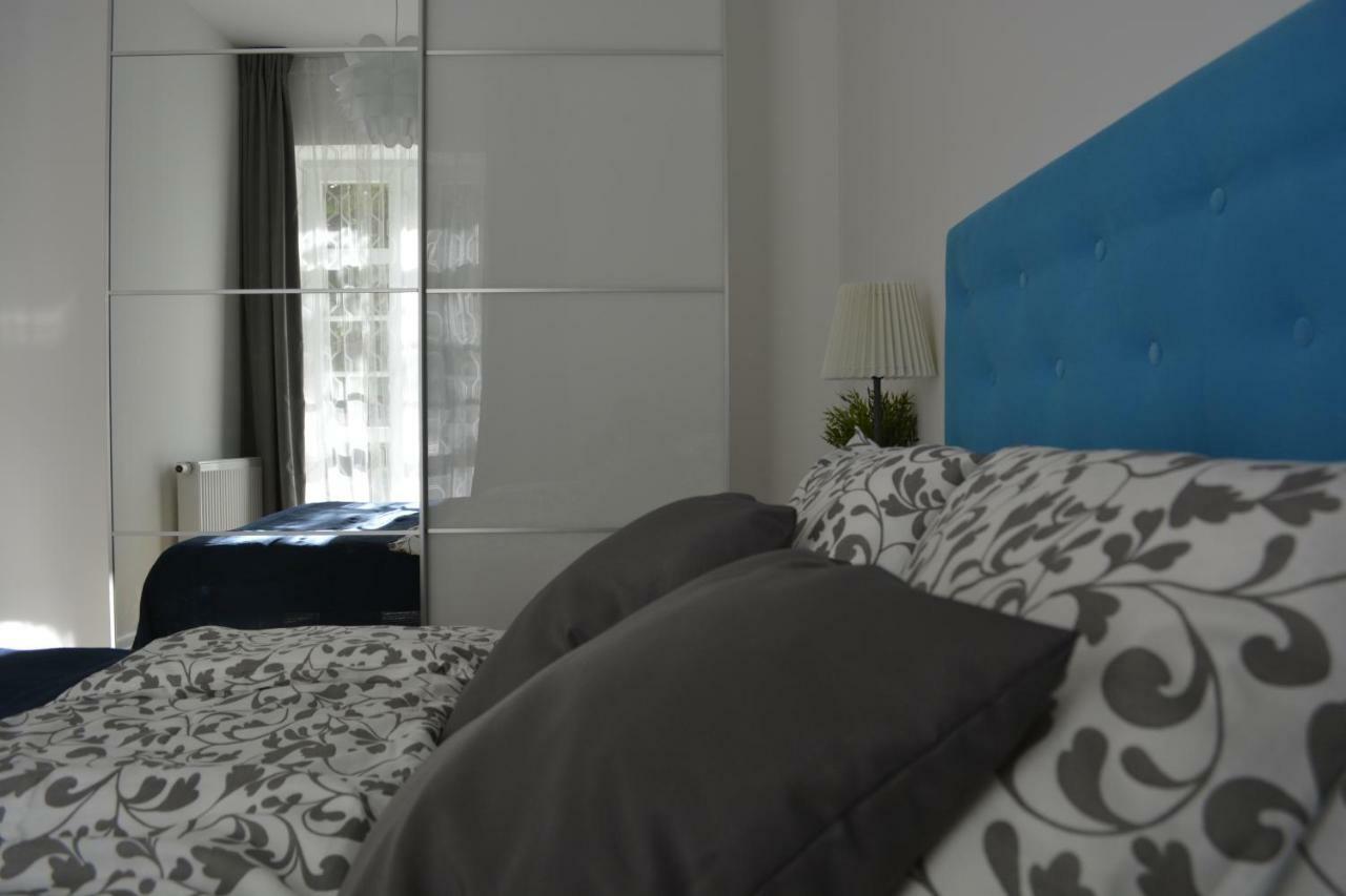 Marina Park Apartment 斯维诺乌伊希切 外观 照片